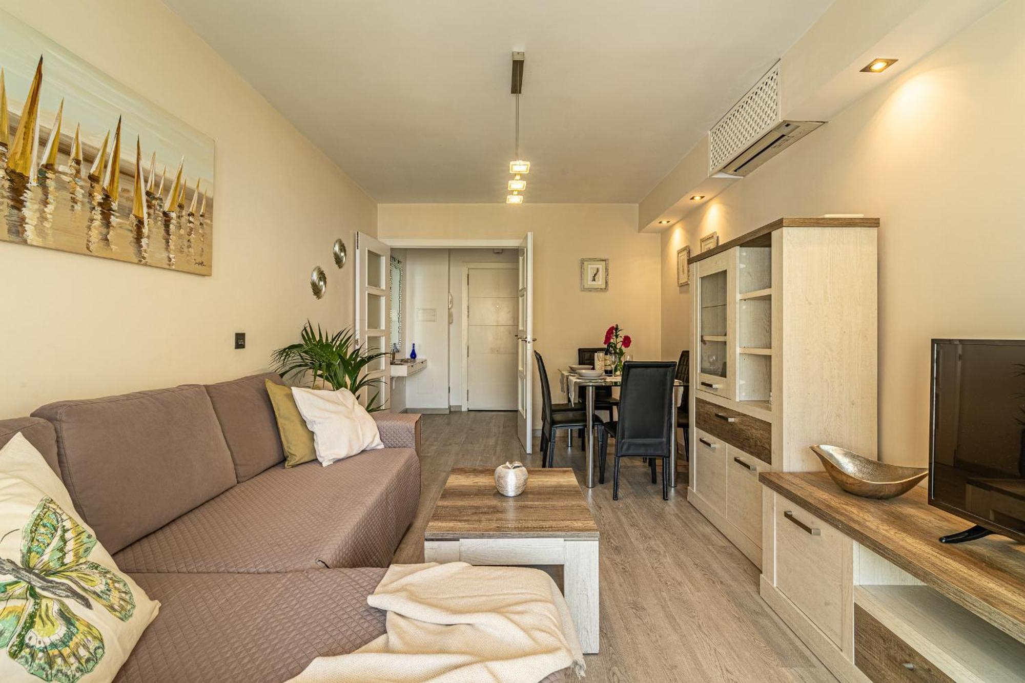 City Center Apartment In 马尔韦利亚 外观 照片