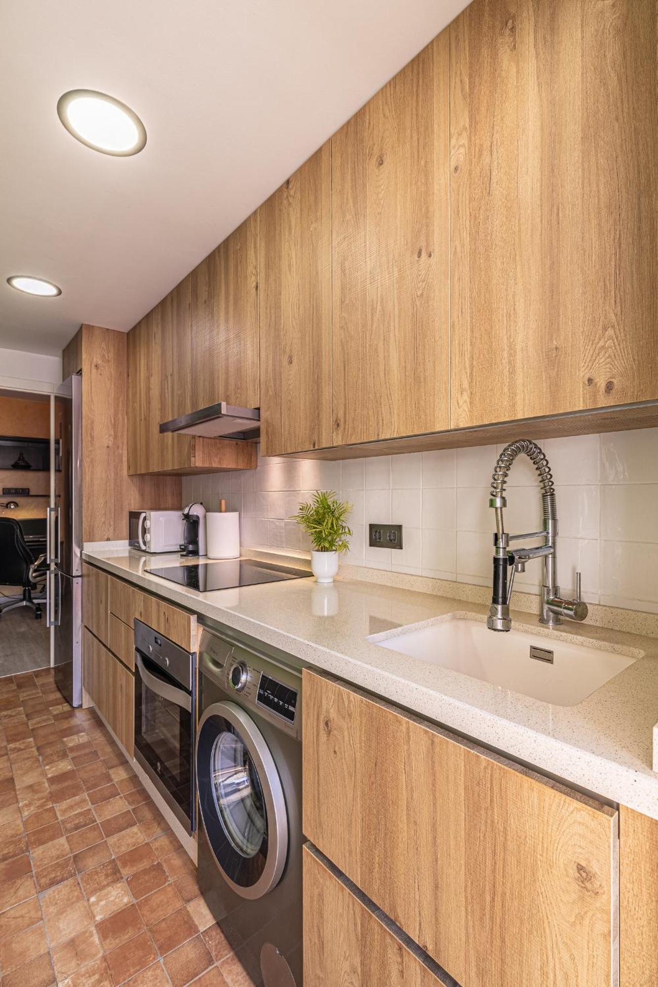 City Center Apartment In 马尔韦利亚 外观 照片